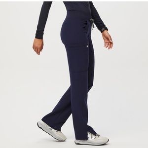 Figs Kade Tall Cargo Scrub Pants